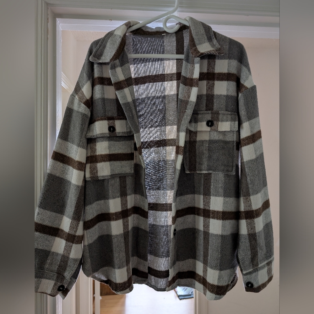 Women's Gray and Brown Plaid Shacket